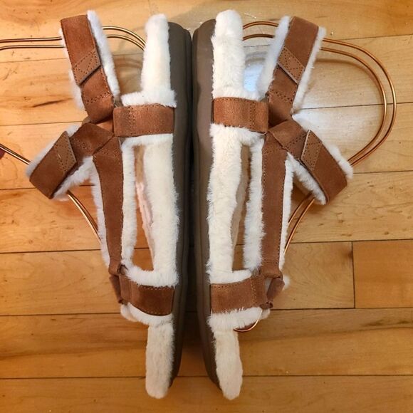 Vionic Viva Sandals Faux Fur Sandals in Toffee - Picture 6 of 8